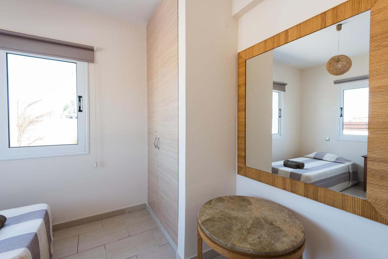 Villa Valmare Ayia Napa Exteriör bild