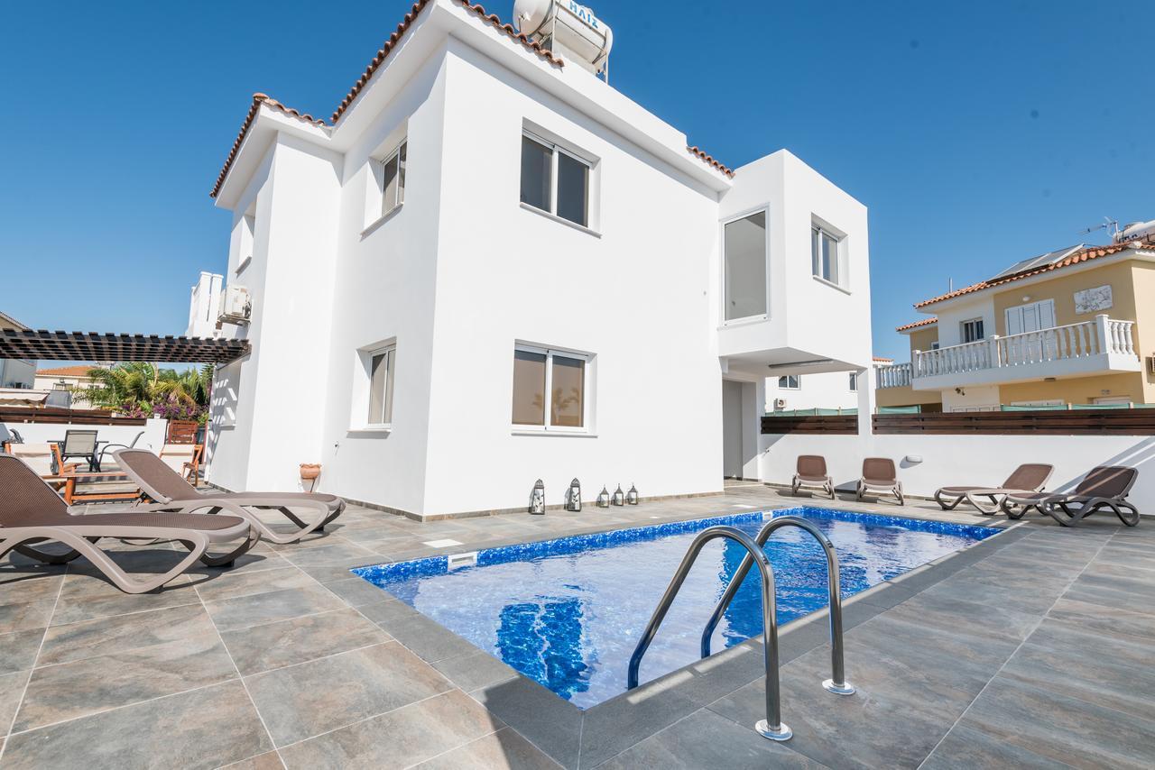 Villa Valmare Ayia Napa Exteriör bild