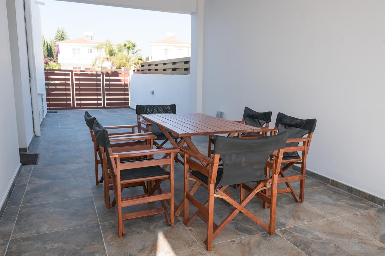Villa Valmare Ayia Napa Exteriör bild